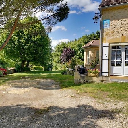Les Camelias Bed & Breakfast Lalinde Exterior foto