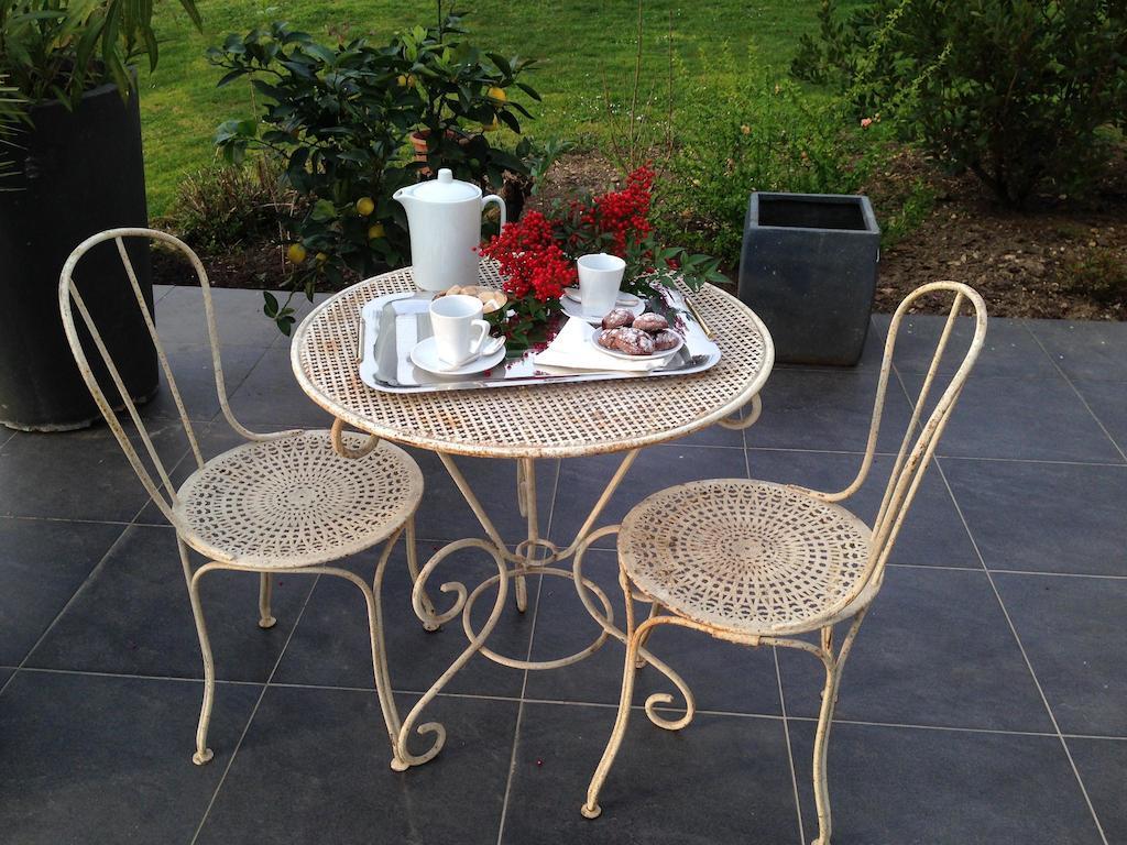 Les Camelias Bed & Breakfast Lalinde Exterior foto